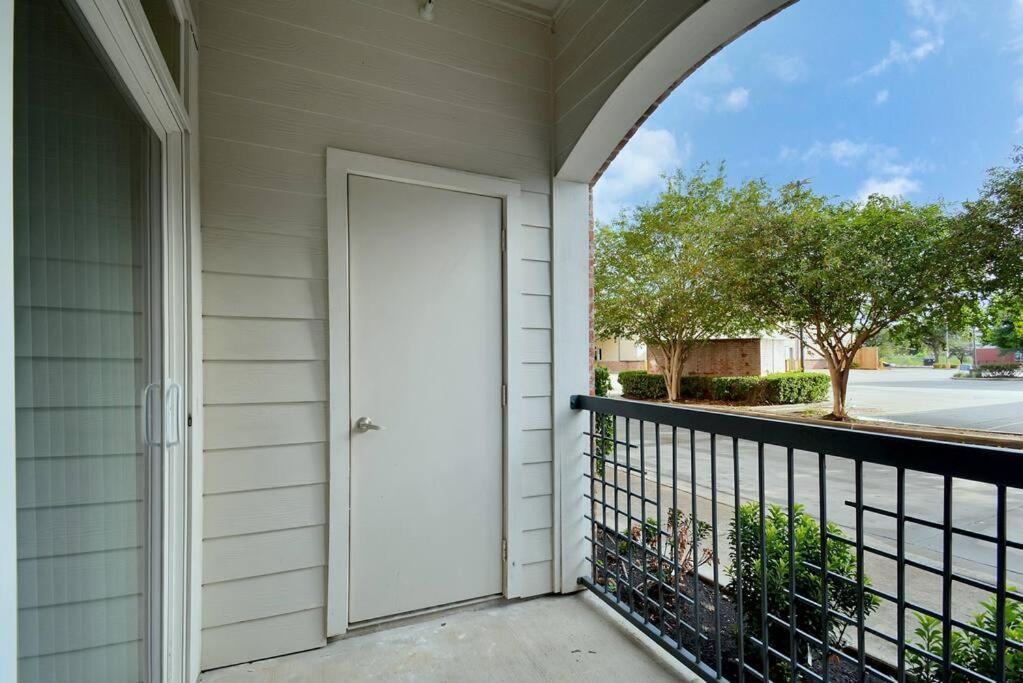 Beautiful Unit Near Med Center W/ Shopping Center Apartamento Houston Exterior foto
