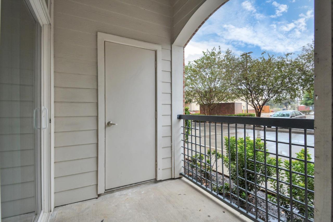 Beautiful Unit Near Med Center W/ Shopping Center Apartamento Houston Exterior foto
