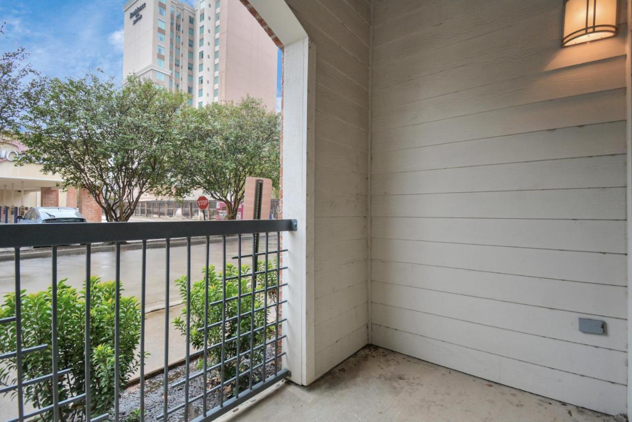 Beautiful Unit Near Med Center W/ Shopping Center Apartamento Houston Exterior foto