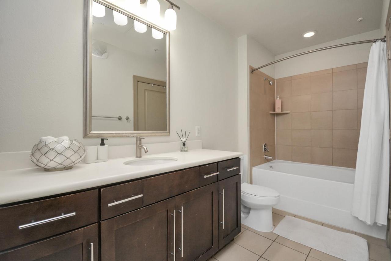 Beautiful Unit Near Med Center W/ Shopping Center Apartamento Houston Exterior foto